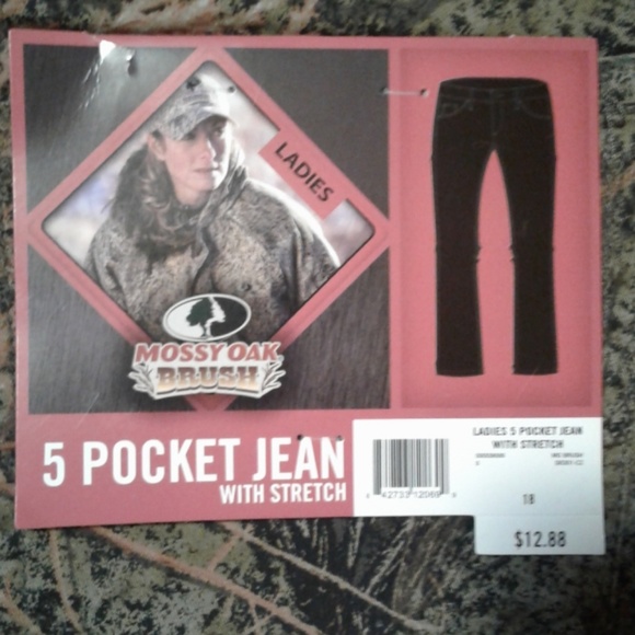 Ladies Mossy Oak 5 Pocket Stretch Jean - Picture 3 of 7